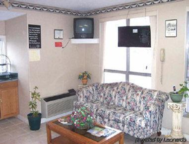 Knights inn Hurricane Mills Interieur foto